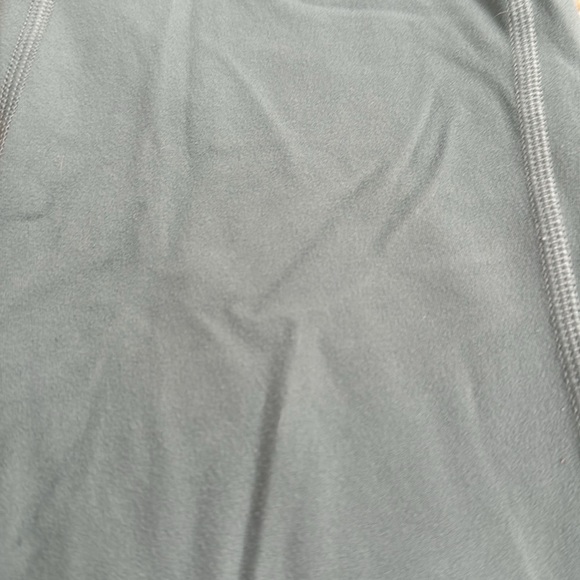 Athleta girls size 12 sage colored leggings with pockets - Picture 6 of 6